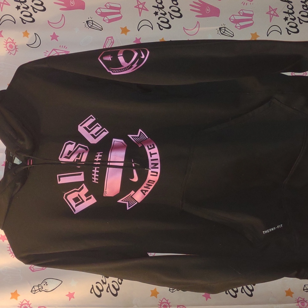 Nike raising unite hoodie